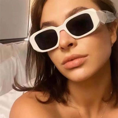 Vintage Vibes Sunglasses - UV400 Protection