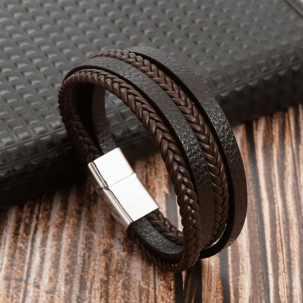 High-quality leather bracelet for men - stylish bling with gemstones and charms