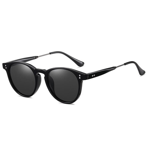 Men's sunglasses in black - UV400 protection for sunny days!