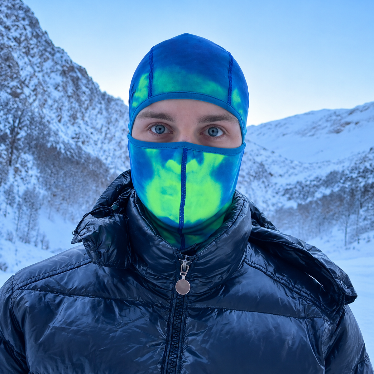 Heat-reactive ski mask