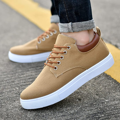 Magnus - Men’s Sneakers with a Crisp White Sole