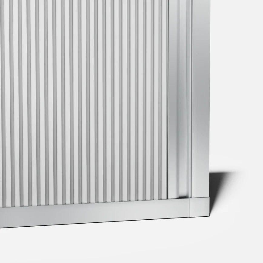 Privacy screen with hidden frame