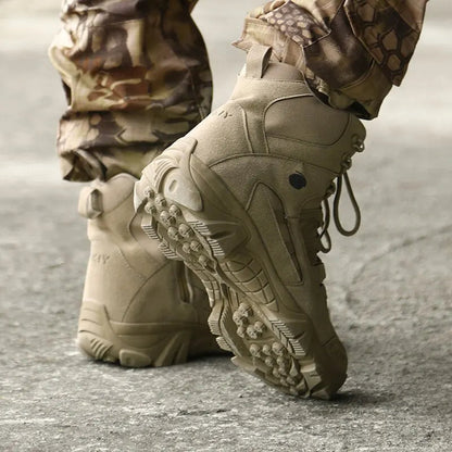 Strike® Combat boots for the man on a mission