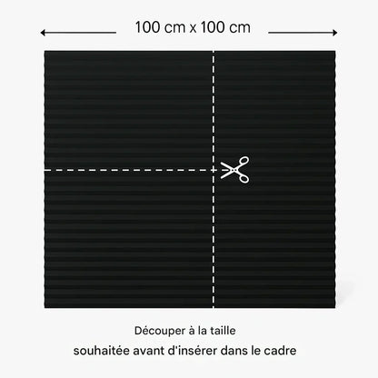 Privacy screen with hidden frame