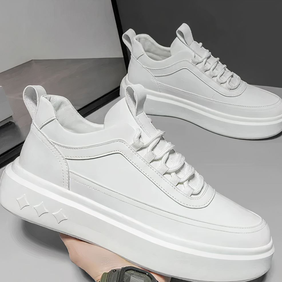 Carlo - Men's Spring Sneakers for the Outdoors